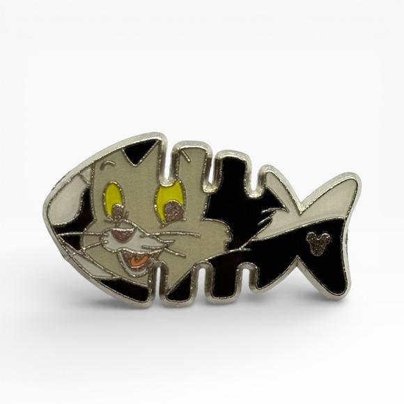 Disney Jewelry - Disney Hidden Mickey Figaro Fish Bone‎ Enamel Pin Pinocchio